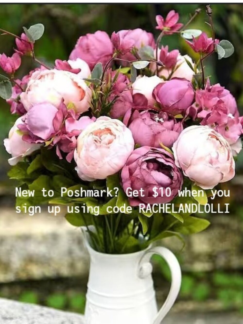 New to Poshmark? Get $10 when you sign up using code RACHELANDLOLLI